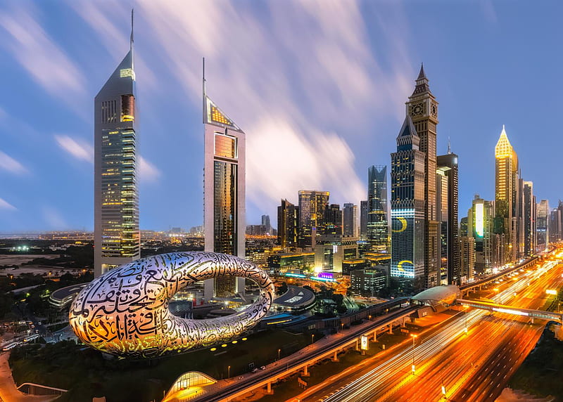 Can I Live in Dubai With a Free Zone Business?